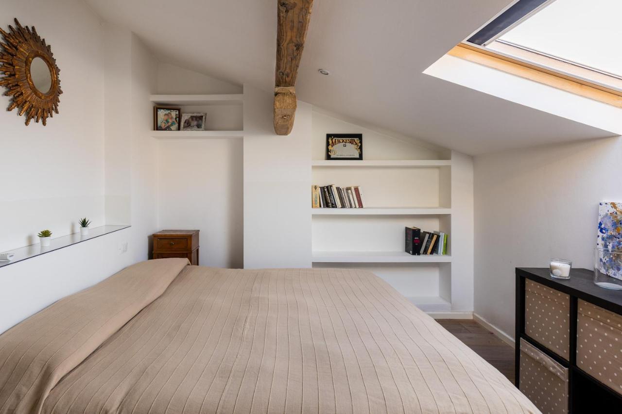 Italy Prestigious Historical Attic In Bologna Apartment Exterior photo